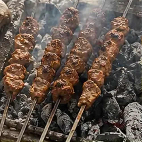 وێنەی کەبابی عێراقی لەسەر خەڵووز